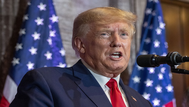 Meta restores Donald Trump's access to Facebook, Instagram Meta restores Donald Trump's access to Facebook, Instagram