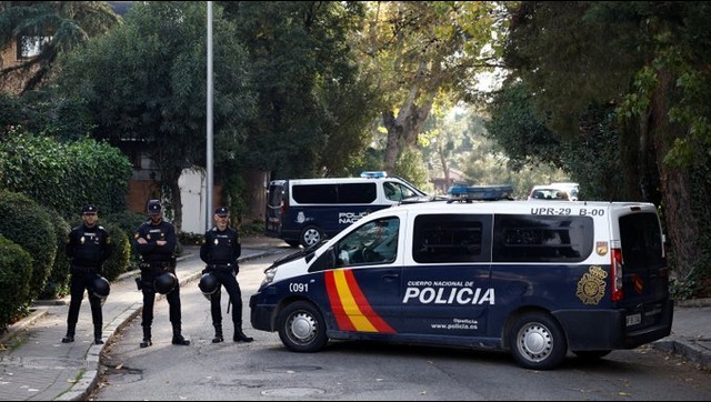 Spain letter bombs: Elderly man arrested over high-profile attacks including Prime Minister Spain letter bombs: Elderly man arrested over high-profile attacks including Prime Minister