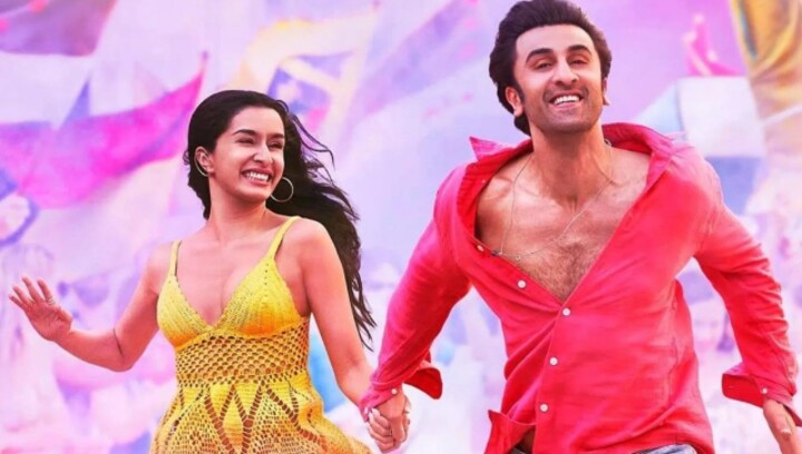 Here' the teaser of ‘Tere Pyaar Mein’ from ‘Tu Jhoothi Main Makkaar’; song releasing on February 1