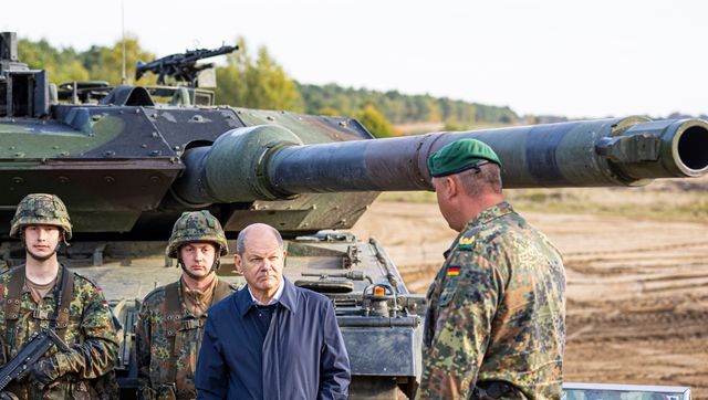 Germany approves delivery of 14 Leopard 2 tanks to Ukraine Germany approves delivery of 14 Leopard 2 tanks to Ukraine
