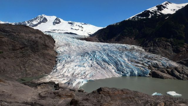 Two-thirds of Earth's glaciers on track to disappear by 2100 at current climate change trends Two-thirds of Earth's glaciers on track to disappear by 2100 at current climate change trends