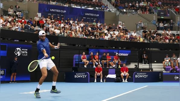 United Cup 2023: Brilliant Matteo Berrettini beats Casper Ruud to put Italy into Brisbane final