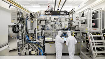 Netherlands refuses to summarily agree to US export restrictions on China over silicon chips