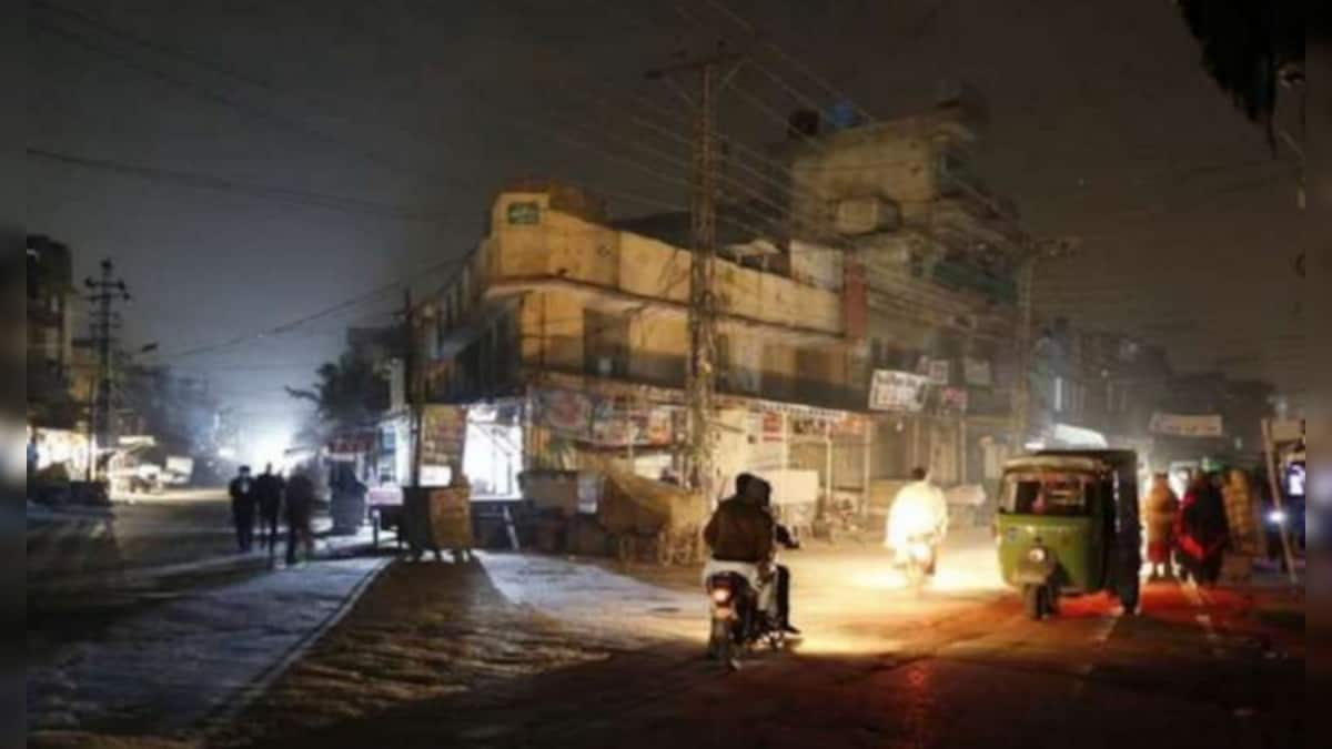 Electricity becomes almost unaffordable in Pakistan as govt hikes rates again