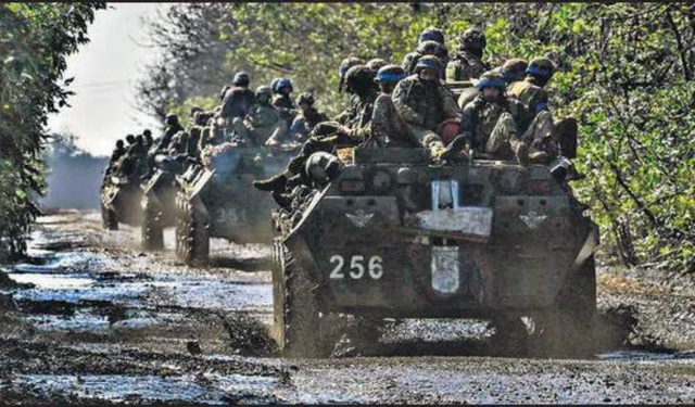 Pakistan to send massive weapons consignment to Ukraine Pakistan to send massive weapons consignment to Ukraine