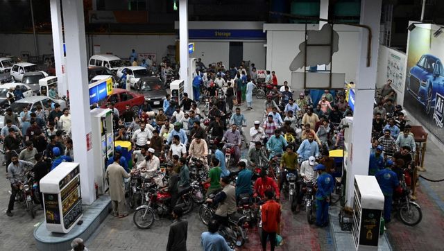 Pakistan may soon join Sri Lanka in default as petrol shortage adds to economic crash Pakistan may soon join Sri Lanka in default as petrol shortage adds to economic crash