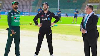 Pakistan vs New Zealand 3rd ODI Highlights: Kiwis seal series with two-wicket win