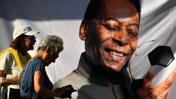 Brazil pays its final respects to football giant Pele