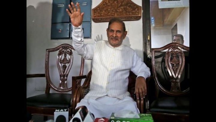 'Irreparable loss to Indian politics': Former JD(U) chief Sharad Yadav passes away at 75