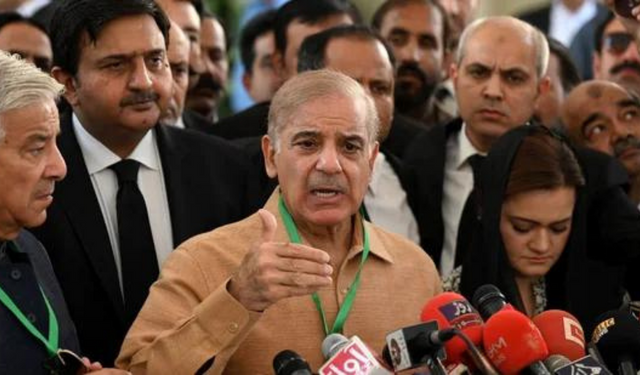 Pakistan PM Shehbaz Sharif urges international community to help flood victims Pakistan PM Shehbaz Sharif urges international community to help flood victims