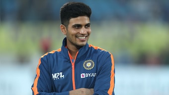 Shubman Gill’s golden reply to Virat Kohli asking about his wristwatch wins internet; see post