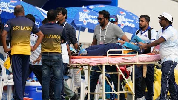India vs Sri Lankan: Jeffrey Vandersay, Ashen Bandara collide trying to save boundary, stretched off the field