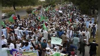 Pakistan: Wheat shortage, inflation trigger protests in Khyber Pakhtunkhwa