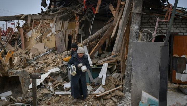 Ukraine preparing to strike back Russia? Experts propose best time, place for counter attack