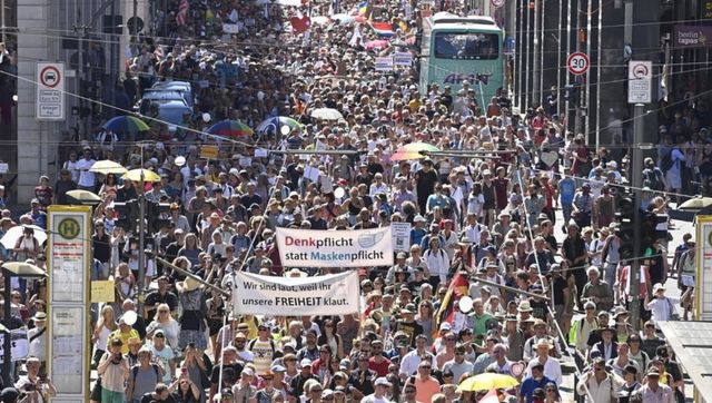 German doctor gets jail term for issuing mask exemptions German doctor gets jail term for issuing mask exemptions