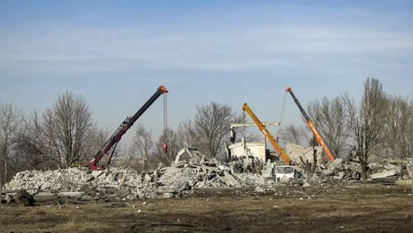 Sitting ducks? Russian military flaws seen in troop deaths