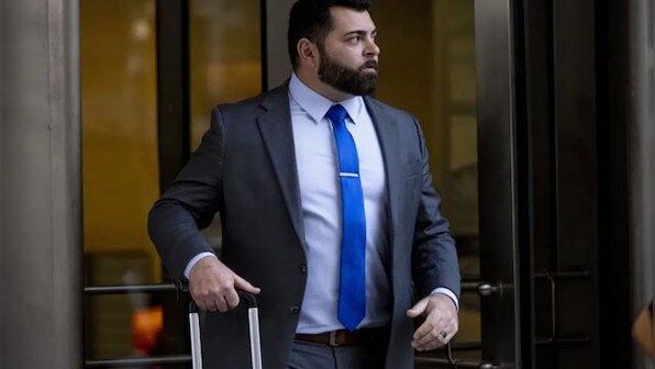 US Capitol Riots: Four Oath Keepers convicted of seditious conspiracy