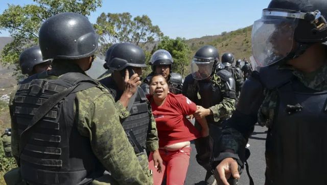 Army doesn’t have to tell police about arrests, says Mexico’s Supreme Court Army doesn’t have to tell police about arrests, says Mexico’s Supreme Court