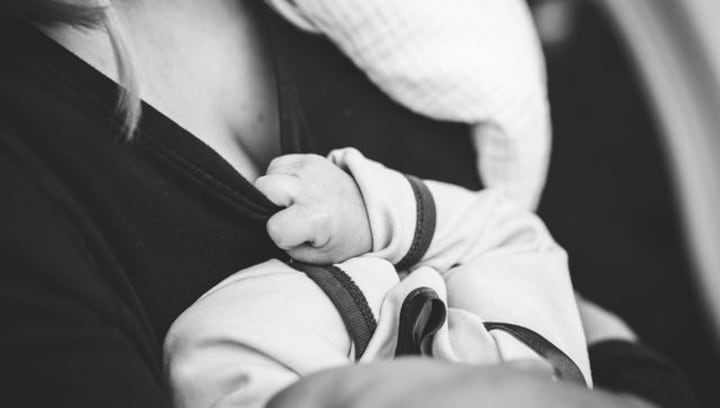 The Biting Nightmare: Can a woman’s nipple ‘fall off’ while breastfeeding?
