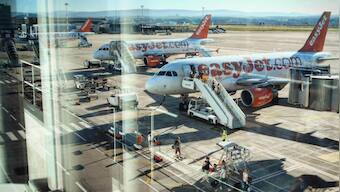 UK: High on three quarters of Famous Grouse, man gets six month jail for grabbing air hostess by the neck