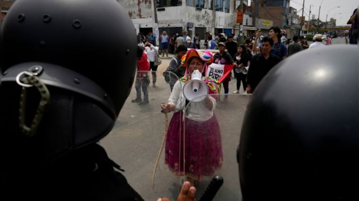 Peru: Army, police to dismantle protester roadblocks, says government