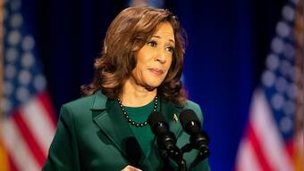 US: Kamala Harris rallies in Republican states against 'more' restrictions on abortions