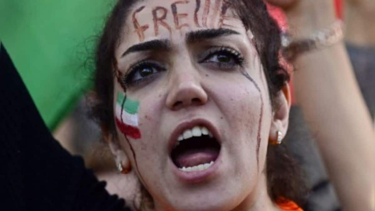 EU to sanction more Iranian officials involved in crackdown on protesters