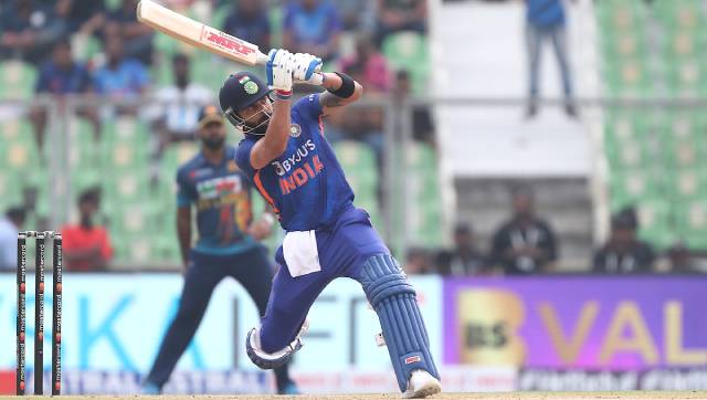 'Mahi shot': Virat Kohli’s priceless reaction after playing MS Dhoni’s helicopter shot during 3rd ODI - watch video 'Mahi shot': Virat Kohli’s priceless reaction after playing MS Dhoni’s helicopter shot during 3rd ODI - watch video