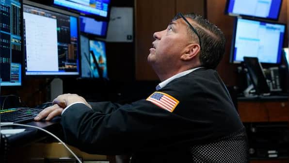 World markets mixed after S&P 500 ends worst year since 2008