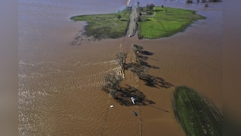 Evacuation warnings amid flooding after California storm