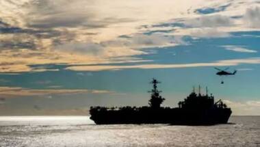 Cargo ship from Ukraine briefly halts in Istanbul's Bosphorus