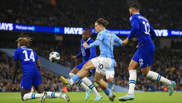 Premier League: Manchester City edge past Chelsea to close gap at top of table Premier League: Manchester City edge past Chelsea to close gap at top of table