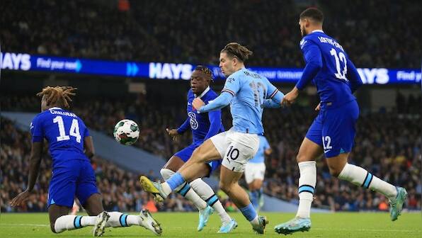 Premier League: Manchester City edge past Chelsea to close gap at top of table