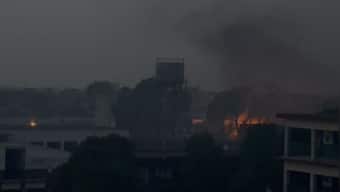 Pakistan: Riots inside prison in Gujrat; gunshots fired, barracks set ablaze