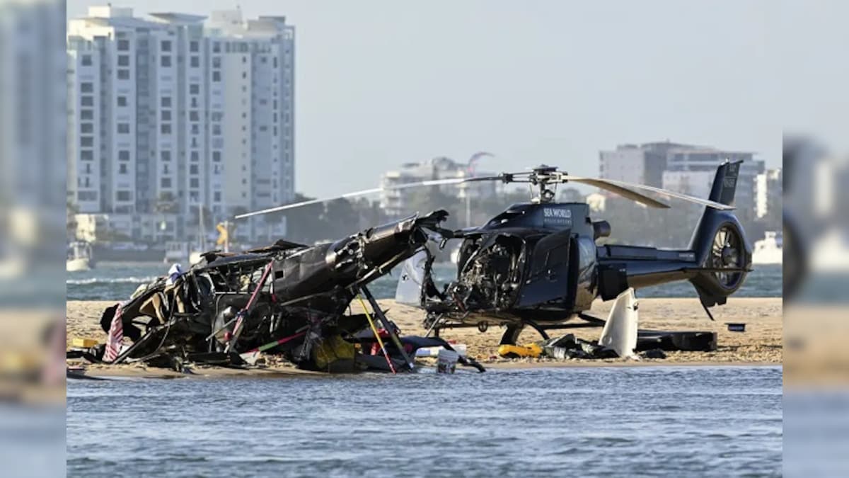 Helicopters collide over Australian beach, 4 passengers dead