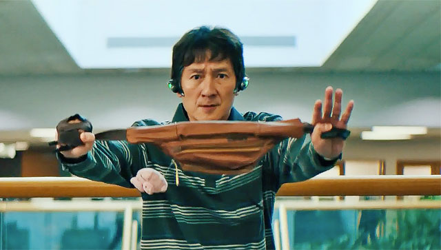 'Everything Everywhere All at Once' actor Ke Huy Quan on his first Oscar nomination: 'Still jumping with joy' 'Everything Everywhere All at Once' actor Ke Huy Quan on his first Oscar nomination: 'Still jumping with joy'