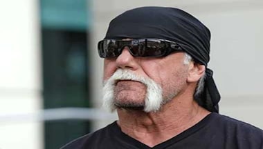 Hulk Hogan 'paralysed': Is the wrestler's famed ‘leg drop of doom’ to blame?