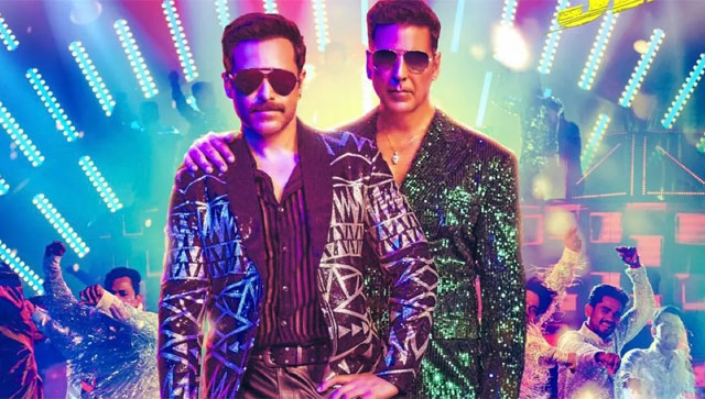 Akshay Kumar and Emraan Hashmi all set to recreate the iconic song Main Khiladi Tu Anari for Selfiee; track out tomorrow Akshay Kumar and Emraan Hashmi all set to recreate the iconic song Main Khiladi Tu Anari for Selfiee; track out tomorrow