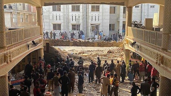 Pakistan mosque suicide bombing: Death toll rises to 90