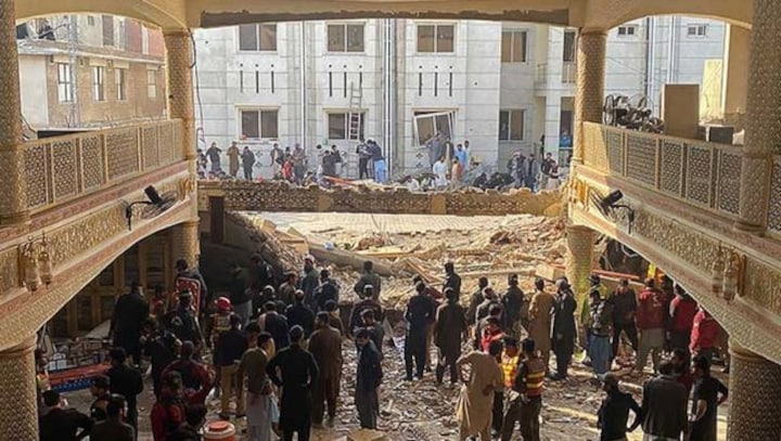 Pakistan mosque suicide bombing: Death toll rises to 90