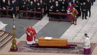 Public now can visit the tomb of Pope Benedict XVI at St. Peter's Basilica
