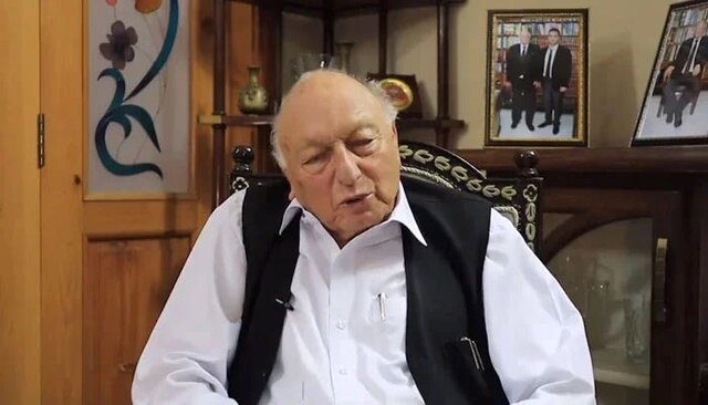 Pakistan: Top lawyer Latif Afridi shot dead inside Peshawar High Court Pakistan: Top lawyer Latif Afridi shot dead inside Peshawar High Court