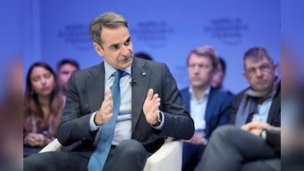 'We will not go to war with Turkey,' says Greek PM Mitsotakis