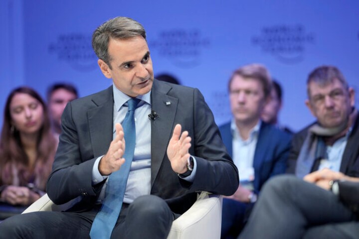 Greek PM Kyriakos Mitsotakis blames 'tragic human error' for train collision