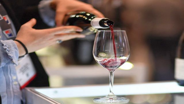 Alcoholism: In the bar, in the Car, it's gone too far Alcoholism: In the bar, in the Car, it's gone too far