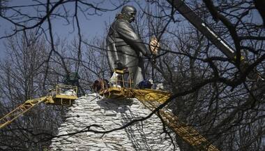 Russia trying to 'deliberately' destroy Ukrainian culture, says UN experts