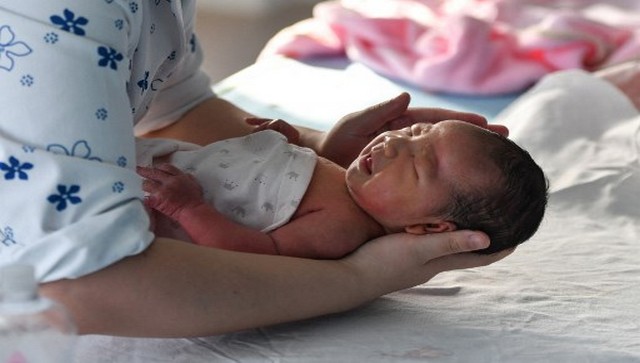 China hopes to reverse low birth rate with free fertility treatment China hopes to reverse low birth rate with free fertility treatment