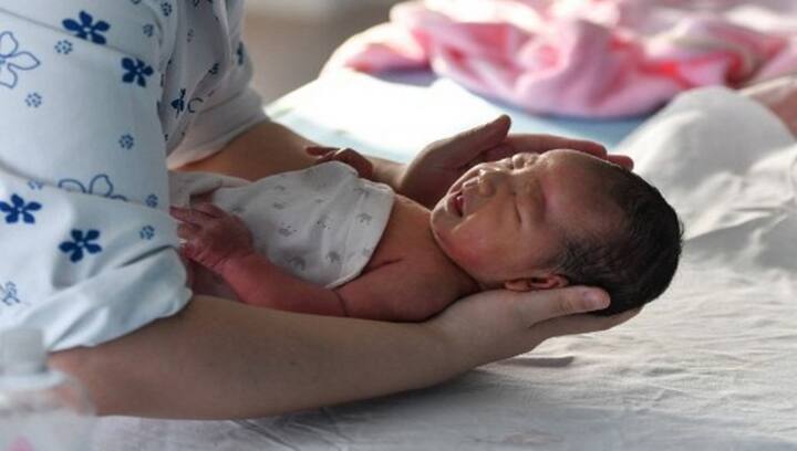 China hopes to reverse low birth rate with free fertility treatment