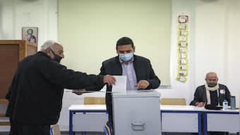 Cypriots go to the polls to elect new president in close contest