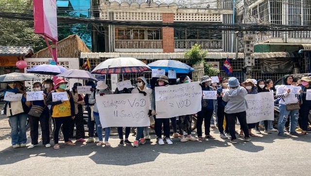 Protests erupt in Cambodia's capital over closure of las independent media outlet Protests erupt in Cambodia's capital over closure of las independent media outlet